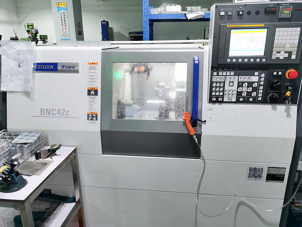 NC Lathe - MAYHO