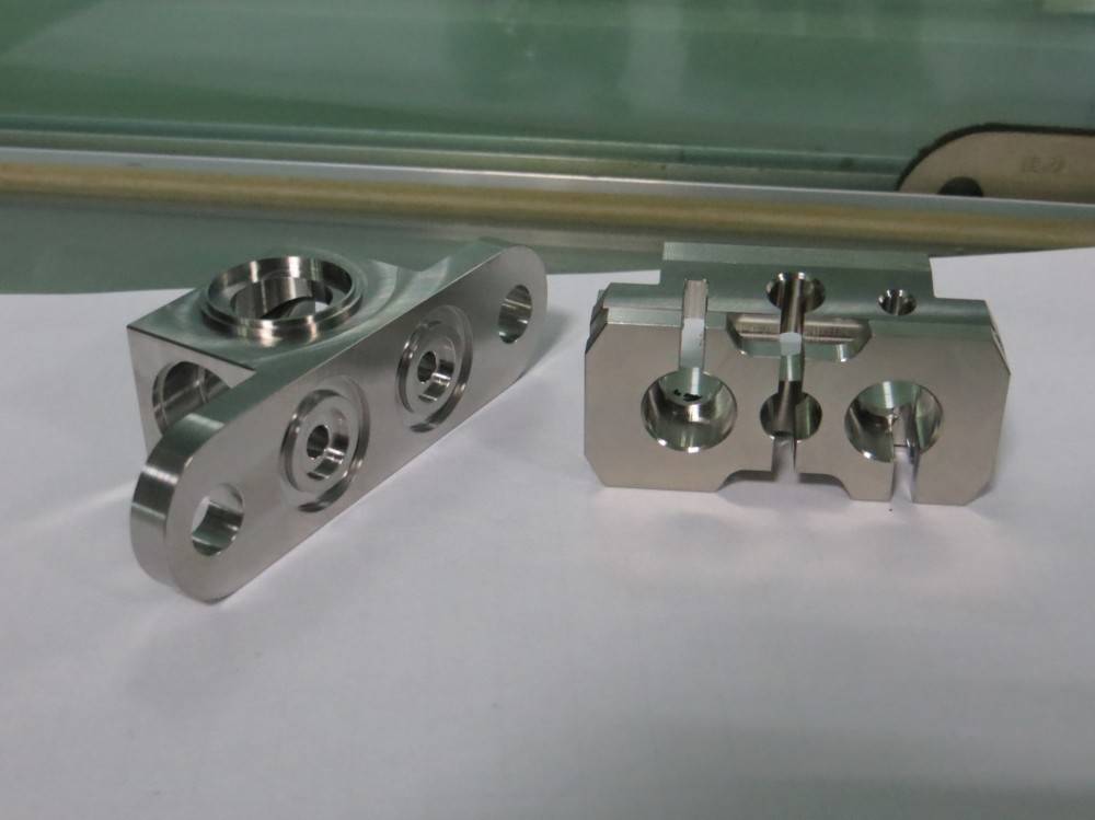 Auto converter precision parts - MAYHO
